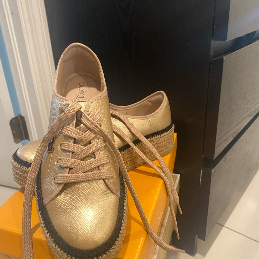 Beira Rio Comforts - Picture 2 of 3